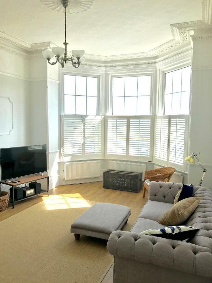 Elegant Spacious Seaside Apartment St Leonards-on-Sea エクステリア 写真